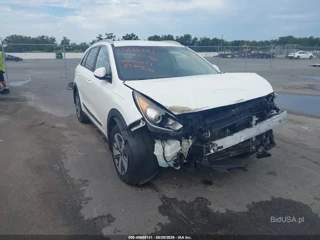 KIA KIA NIRO LX