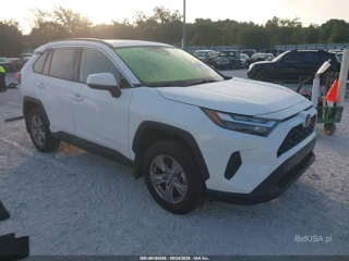 TOYOTA TOYOTA RAV4 HYBRID XLE
