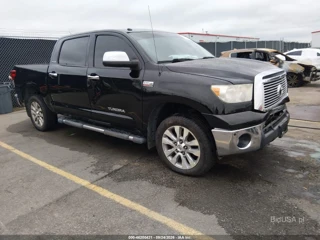 TOYOTA TOYOTA TUNDRA LIMITED 5.7L V8