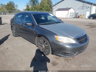 CHRYSLER CHRYSLER 200 S
