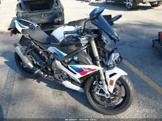 BMW S 1000 R