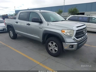 TOYOTA TOYOTA TUNDRA SR5 5.7L V8