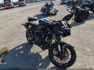YAMAHA YAMAHA YZFR7