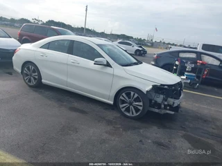 MERCEDES-BENZ MERCEDES-BENZ CLA 250