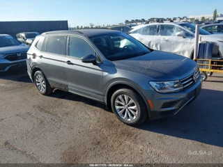 VOLKSWAGEN VOLKSWAGEN TIGUAN 2.0T S