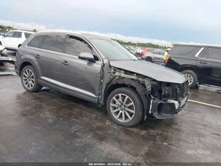 AUDI AUDI Q7 55 PREMIUM/55 SE PREMIUM