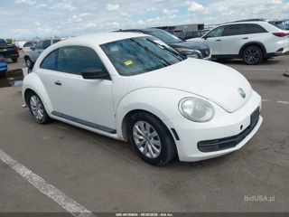 VOLKSWAGEN VOLKSWAGEN BEETLE 2.5L ENTRY