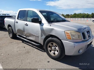 NISSAN NISSAN TITAN XE