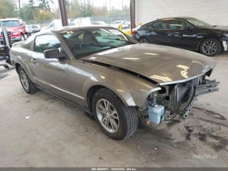FORD FORD MUSTANG V6 DELUXE/V6 PREMIUM
