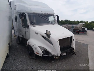 VOLVO VOLVO VNL