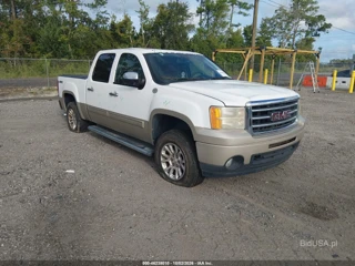 GMC SIERRA 1500 SLT