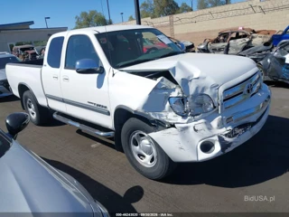 TOYOTA TOYOTA TUNDRA SR5
