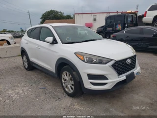 HYUNDAI HYUNDAI TUCSON SE