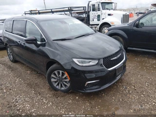 CHRYSLER CHRYSLER PACIFICA HYBRID SELECT