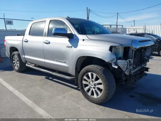 TOYOTA TOYOTA TUNDRA LIMITED 5.7L V8