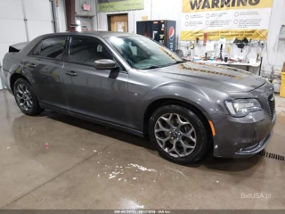 CHRYSLER CHRYSLER 300 300S