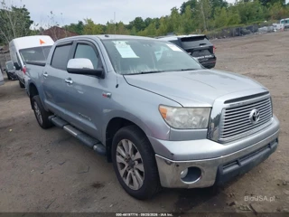 TOYOTA TOYOTA TUNDRA LIMITED 5.7L V8