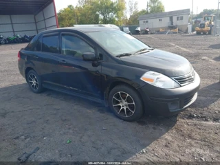 NISSAN NISSAN VERSA 1.8S