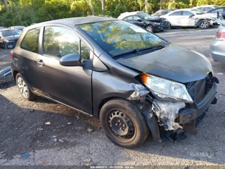 TOYOTA TOYOTA YARIS LE