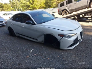 ALFA ROMEO ALFA ROMEO GIULIA TI SPORT AWD