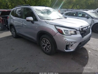 SUBARU SUBARU FORESTER PREMIUM