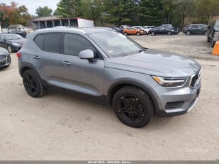 VOLVO VOLVO XC40 T5 MOMENTUM