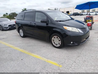 TOYOTA TOYOTA SIENNA XLE/XLE 8 PASSENGER