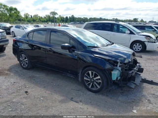 NISSAN NISSAN VERSA SV