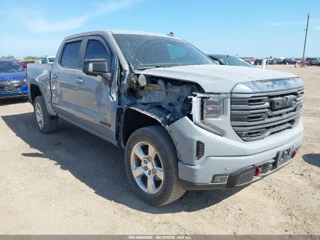 GMC SIERRA 1500 4WD  SHORT BOX AT4