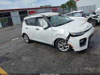 KIA KIA SOUL S