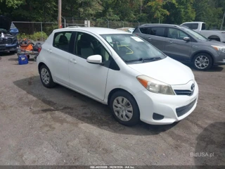 TOYOTA TOYOTA YARIS LE
