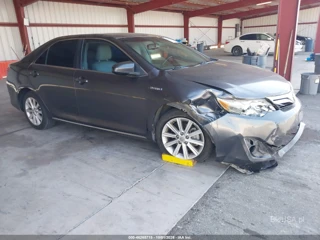TOYOTA TOYOTA CAMRY HYBRID XLE