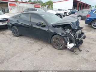 HYUNDAI HYUNDAI ELANTRA SEL