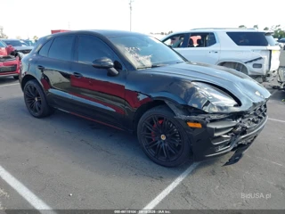PORSCHE PORSCHE MACAN TURBO