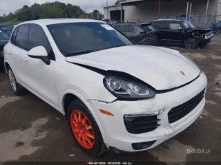 PORSCHE PORSCHE CAYENNE PLATINUM EDITION