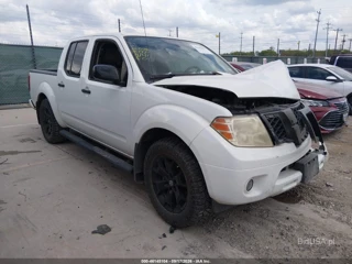 NISSAN NISSAN FRONTIER SV