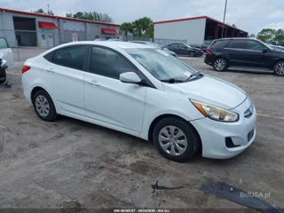 HYUNDAI HYUNDAI ACCENT SE