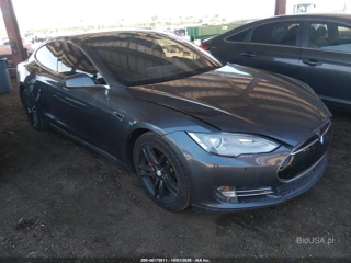 TESLA TESLA MODEL S P85