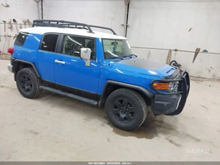 TOYOTA TOYOTA FJ CRUISER