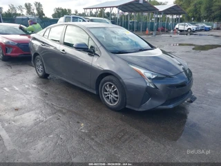 TOYOTA TOYOTA PRIUS TWO