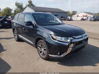 MITSUBISHI MITSUBISHI OUTLANDER SE