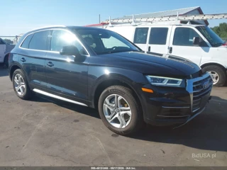 AUDI AUDI Q5 2.0T PREMIUM/2.0T TECH PREMIUM