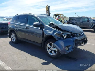 TOYOTA TOYOTA RAV4 XLE