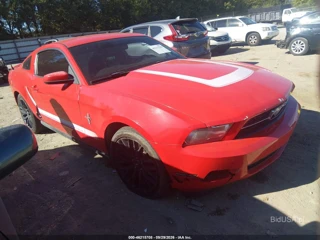FORD FORD MUSTANG V6 PREMIUM