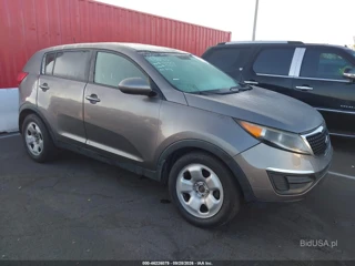 KIA KIA SPORTAGE LX