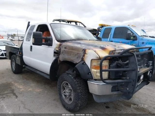 FORD FORD F-350 FX4/LARIAT/XL/XLT