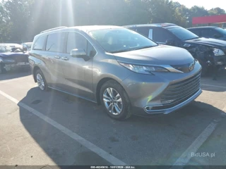 TOYOTA TOYOTA SIENNA LIMITED/PLATINUM