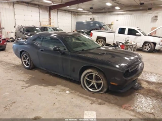DODGE DODGE CHALLENGER SE