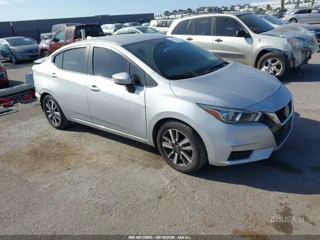 NISSAN NISSAN VERSA SV XTRONIC CVT