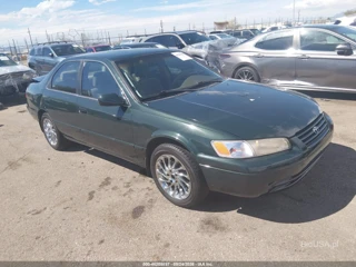 TOYOTA TOYOTA CAMRY LE